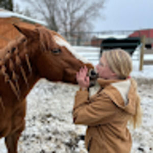 Meet your Posher, Emma